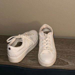Gently used Steve Madden platform shoes